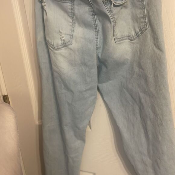 YMI Distressed jeans / pants - Picture 6 of 8